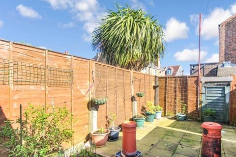 2 bedroom terraced house for sale, Ockley Road, West Sussex PO21