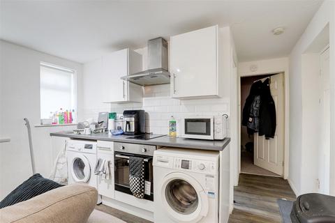 1 bedroom flat for sale, Petersham Mews, Lenton NG7