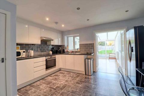 2 bedroom terraced house for sale, Little Clacton CO16