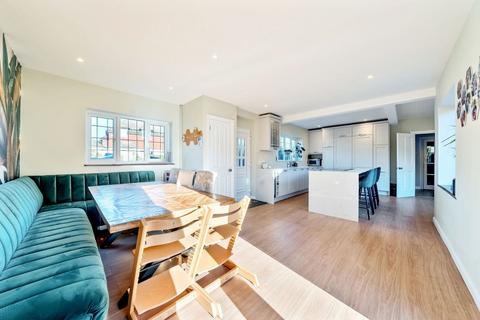 4 bedroom detached house for sale, Broadlands, 12 Harland Way, Tunbridge Wells, TN4 0TQ