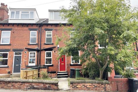 2 bedroom terraced house to rent, Argie Road, Burley, Leeds, LS4