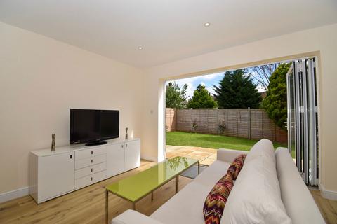 3 bedroom link detached house for sale, Knebworth SG3