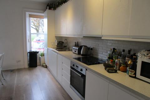 5 bedroom terraced house to rent, Upper Belgrave Road, Bristol BS8