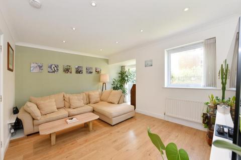 5 bedroom terraced house for sale, Albert News Limehouse London