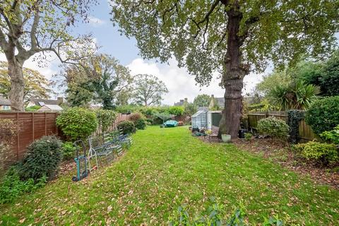 3 bedroom end of terrace house for sale, Herne Hill, London, SE24