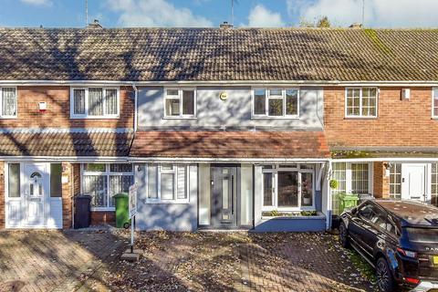 3 bedroom terraced house for sale, The Hatherley, Basildon, Essex