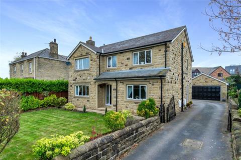 4 bedroom detached house for sale, Quarry Hill, Horbury, Wakefield, West Yorkshire