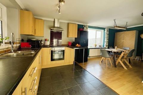 3 bedroom semi-detached house for sale, Heol Graigwen, Caerphilly, CF83 2JQ