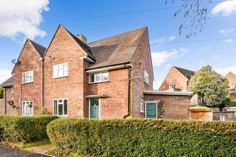 3 bedroom semi-detached house for sale, Wavell Way, Winchester