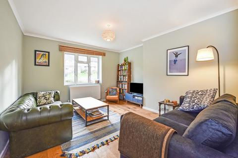 3 bedroom semi-detached house for sale, Wavell Way, Winchester