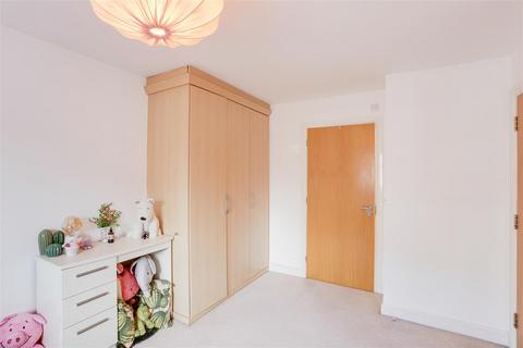 31 Appleton Gardens, Mapperley, Nottingham, NG3 5NT