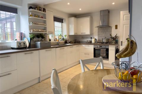 2 Schofield Gardens, Witney, OX28 1JY