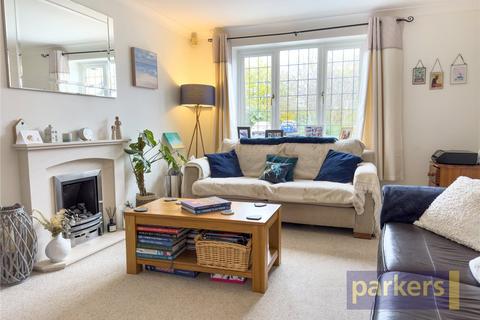 2 Schofield Gardens, Witney, OX28 1JY