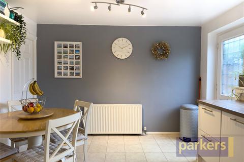 2 Schofield Gardens, Witney, OX28 1JY