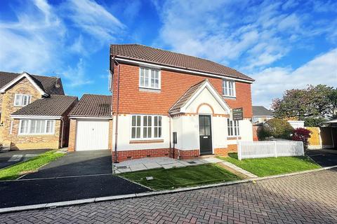 Poplar Close, Whitby
