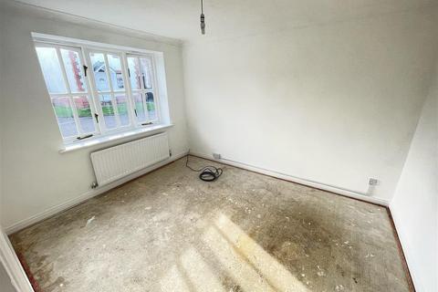 undefined, Poplar Close, Whitby