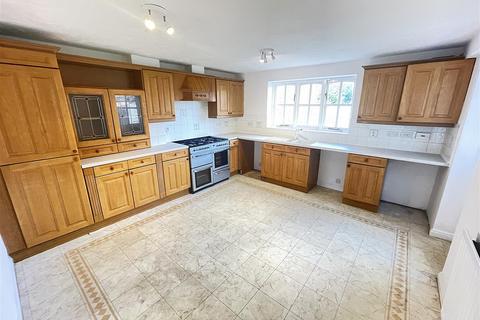 undefined, Poplar Close, Whitby