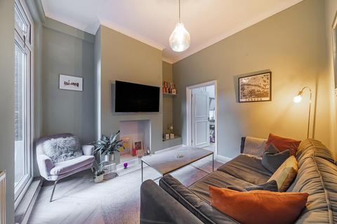 2 bedroom flat for sale, Norfolk House Road, Streatham