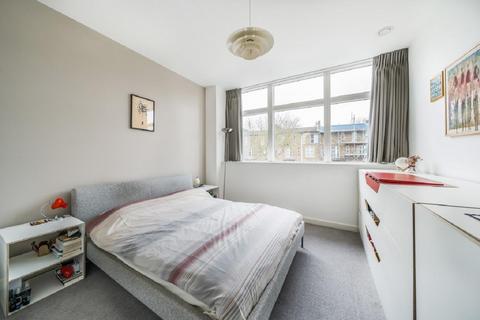 2 bedroom flat for sale, Charles Street, Archway