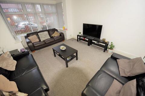 4 bedroom house to rent, St Annes Road