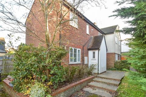 3 bedroom semi-detached house for sale, Fitzroy Close, Billericay, Essex