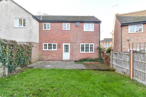 3 bedroom semi-detached house for sale, Fitzroy Close, Billericay, Essex