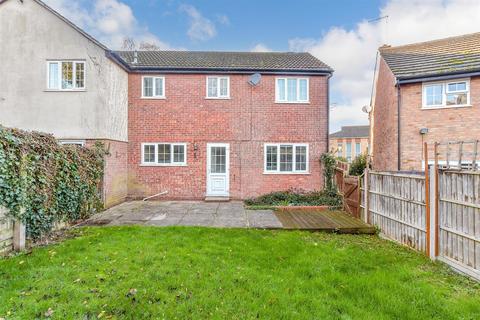 3 bedroom semi-detached house for sale, Fitzroy Close, Billericay, Essex