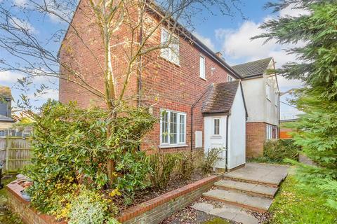 3 bedroom semi-detached house for sale, Fitzroy Close, Billericay, Essex