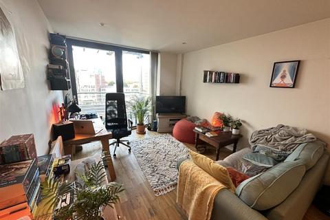 2 bedroom apartment for sale, St Georges Island, Castlefield, Kelso Place, Manchester