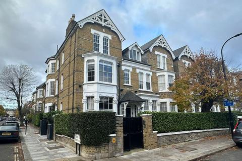 3 bedroom flat for sale, Flat C, 87 Priory Road, South Hampstead, London, NW6 3NL