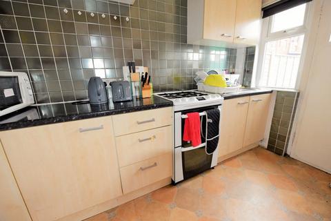 3 bedroom house to rent, Walmsley Road