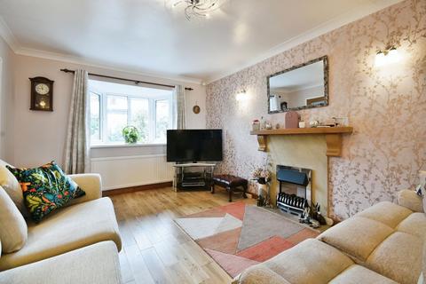 4 bedroom detached house for sale, Storth Meadow Road, Glossop SK13