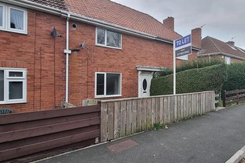 2 bedroom terraced house to rent, Carr Hill Road, Gateshead NE9