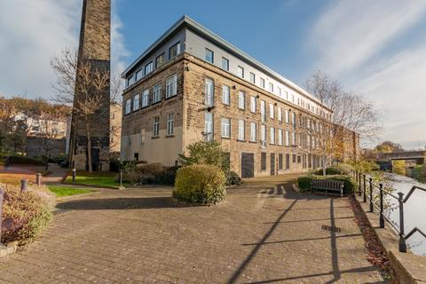 2 bedroom flat for sale, Britannia Wharf, Bingley, West Yorkshire, BD16