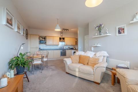 2 bedroom flat for sale, Britannia Wharf, Bingley, West Yorkshire, BD16