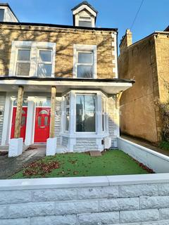 2 bedroom flat to rent, Bare Avenue, Morecambe LA4