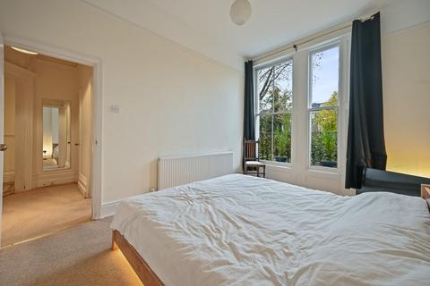 1 bedroom flat to rent, Elsham Road, London, W14