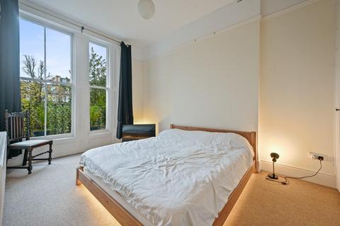 1 bedroom flat to rent, Elsham Road, London, W14