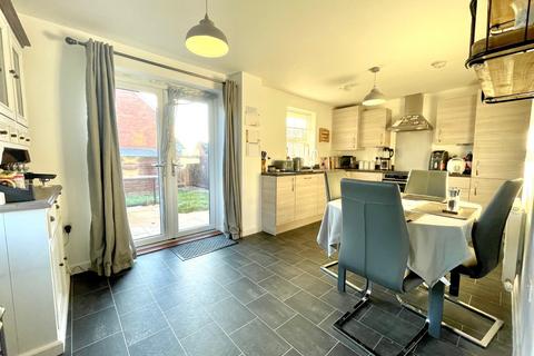 3 bedroom semi-detached house for sale, Pompeii Grove, Fairfields, Milton Keynes, MK11