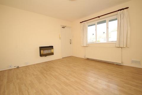 2 bedroom flat for sale, Town Street, Horsforth, Leeds, West Yorkshire, UK, LS18