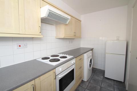 2 bedroom flat for sale, Town Street, Horsforth, Leeds, West Yorkshire, UK, LS18