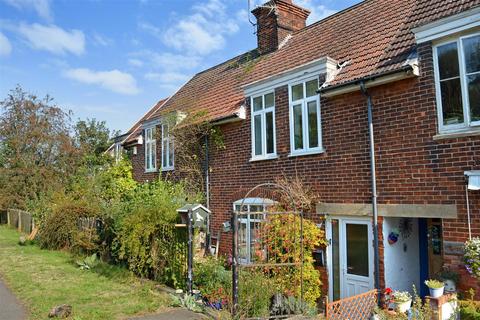 3 bedroom cottage for sale, Station Road, Great Yarmouth NR31