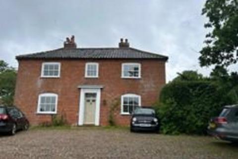 5 bedroom farm house to rent, Ferry Road, Norwich NR14