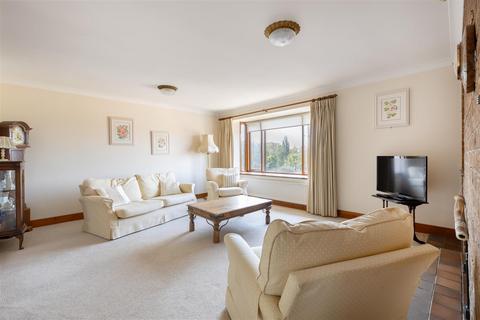 4 bedroom mews for sale, Cliffside, Beccles NR34
