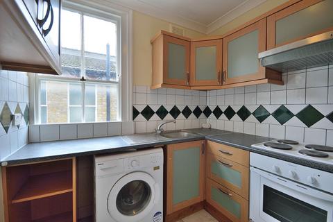 2 bedroom flat to rent, Harlech Road, Southgate, London. N14