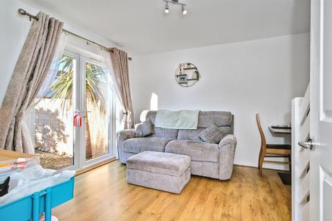 1 bedroom end of terrace house for sale, 33 Carlaverock Avenue, Tranent, EH33 2PJ