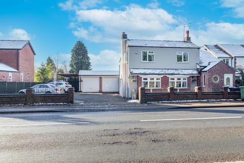 4 bedroom detached house for sale, Evesham Road, Astwood Bank, Redditch. B96