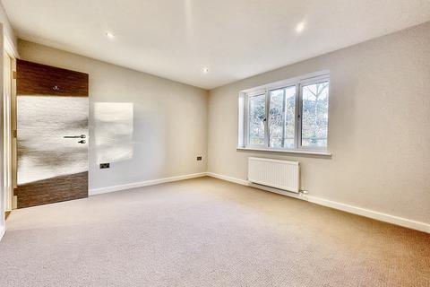 2 bedroom flat for sale, Poole