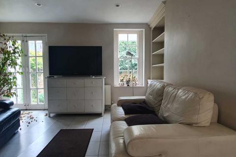 5 bedroom detached house to rent, West Drayton UB7