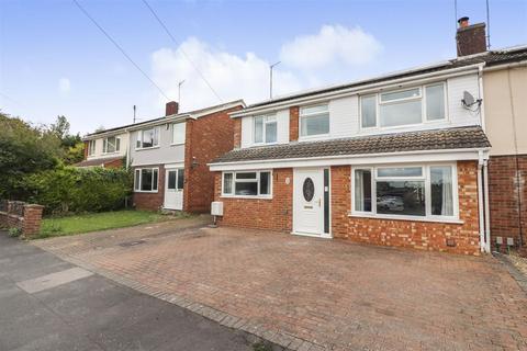 5 bedroom semi-detached house for sale, Fitzwilliam Road, Irthlingborough NN9